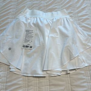 Brand new lulu skirt
